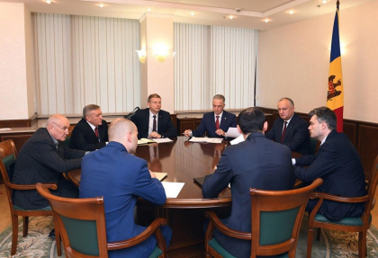 Dupa incidentul grav de pe Aeroportul International Chisinau, Igor Dodon a convocat o sedinta operativa - FOTO/VIDEO