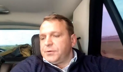 Andrei Nastase, intr-un LIVE pe Facebook, raspunde la intrebarile internautilor: "Dati-i bataie baieti, injurati-ma cat puteti. Imi indica toata lumea sa lucrez, asta e o chestie buna..." Andrei Nastase, intr-un LIVE pe Facebook, raspunde la intrebarile internautilor: "Dati-i bataie baieti, injurati-ma cat puteti. Imi indica toata lumea sa lucrez, asta e o chestie buna..."