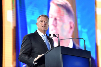 Presedintele Iohannis anunta concluziile consultarilor: “Voi desemna premier luni sau marti” Presedintele Iohannis anunta concluziile consultarilor: “Voi desemna premier luni sau marti”