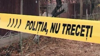 Cruzime fara margini intr-o localitate din Rezina. O tanara de 19 ani - strangulata si incendiata intr-o padure de fosta concubina a iubitului ei. Politia: banuita era beata crita si a facut totul din gelozie Cruzime fara margini intr-o localitate din Rezina. O tanara de 19 ani - strangulata si incendiata intr-o padure de fosta concubina a iubitului ei. Politia: banuita era beata crita si a facut totul din gelozie