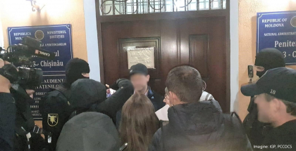 Masura preventiva a arestului in privinta lui Oleg Pruteanu - prelungita de Judecatoria Chisinau
