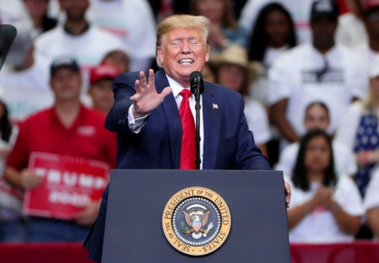 Trump socheaza din nou: “I-am lasat pe turci si kurzi sa se bata ca niste copii” Trump socheaza din nou: “I-am lasat pe turci si kurzi sa se bata ca niste copii”
