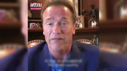Arnold Schwarzenegger, evacuat de urgenta din locuinta sa din Los Angeles Arnold Schwarzenegger, evacuat de urgenta din locuinta sa din Los Angeles