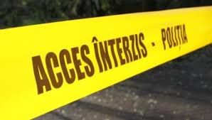 O bomba, gasita in curtea unui bloc din capitala. Zona – incercuita de oamenii legii