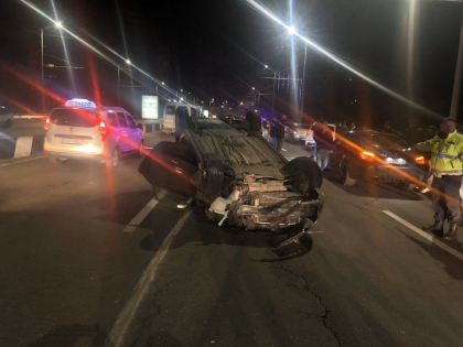 Doua persoane au murit, iar 11 au ramas ranite, in urma accidentelor care s-au produs in mai multe localitati. Politia atentioneaza: "Viteza, neatentia si consumul de alcool inainte de a urca la volan, sunt principalele cauze a accidentelor"- GALERIE FOTO Doua persoane au murit, iar 11 au ramas ranite, in urma accidentelor care s-au produs in mai multe localitati. Politia atentioneaza: "Viteza, neatentia si consumul de alcool inainte de a urca la volan, sunt principalele cauze a accidentelor"- GALERIE FOTO