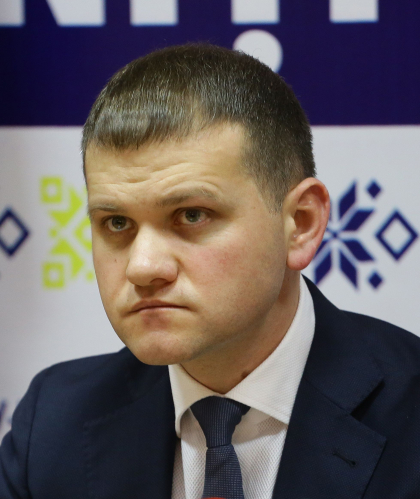 Valeriu Munteanu si-a exercitat dreptul la vot: "Am votat pentru un Chisinau fara socialisti si fara Dodon" Valeriu Munteanu si-a exercitat dreptul la vot: "Am votat pentru un Chisinau fara socialisti si fara Dodon"