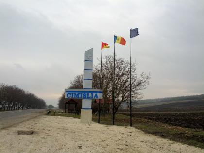 De la preot, la primar. Candidatul blocului ACUM din satul Gura Galbenei, Cimislia a castigat fotoliul de primar De la preot, la primar. Candidatul blocului ACUM din satul Gura Galbenei, Cimislia a castigat fotoliul de primar