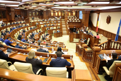 Motiune de cenzura impotriva Guvernului Sandu - inaintata de PSRM. Vezi sedinta parlamentului de astazi - VIDEO