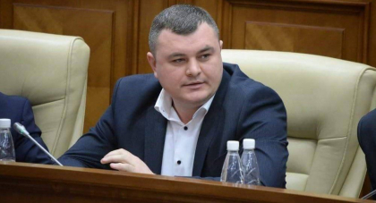 Grigore Novac, despre Maia Sandu: "Isi doreste de fapt un procuror personal, subordonat politic, pe care il va considera integru numai pentru ca (atentie!) ea insasi l-a ales" Grigore Novac, despre Maia Sandu: "Isi doreste de fapt un procuror personal, subordonat politic, pe care il va considera integru numai pentru ca (atentie!) ea insasi l-a ales"