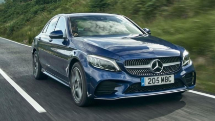 O femeie trebuie sa plateasca o suma uriasa, dupa ce a inchiriat 3 ani un Mercedes-Benz crezand ca nu va trebui sa suporte costul O femeie trebuie sa plateasca o suma uriasa, dupa ce a inchiriat 3 ani un Mercedes-Benz crezand ca nu va trebui sa suporte costul