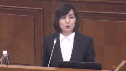 Discursul integral al Maiei Sandu de la tribuna parlamentului. Premierul a enumerat toate reusitele guvernului: „Vi se pare putin domnilor deputati socialisti? Credeti ca UE va aplauda votul de astazi? Ganditi-va la cetateni!” - VIDEO Discursul integral al Maiei Sandu de la tribuna parlamentului. Premierul a enumerat toate reusitele guvernului: „Vi se pare putin domnilor deputati socialisti? Credeti ca UE va aplauda votul de astazi? Ganditi-va la cetateni!” - VIDEO