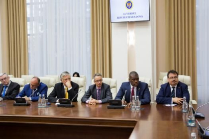 Maia Sandu catre ambasadorii acreditati la Chisinau: "Echipa noastra guvernamentala va continua sa lucreze pentru cetateni"