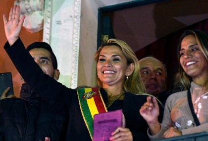 O senatoare s-a proclamat presedinte al Boliviei, dupa demisia lui Evo Morales