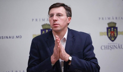 Dorin Chirtoaca: "Dodon si-a adjudecat cu brio titlul de prostituata politica nr. 1 a RM" Dorin Chirtoaca: "Dodon si-a adjudecat cu brio titlul de prostituata politica nr. 1 a RM"
