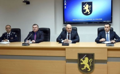 Noul ministru al Afacerilor Interne, Pavel Voicu, s-a intalnit cu sefii subdiviziunilor specializate ale IGP - FOTO
