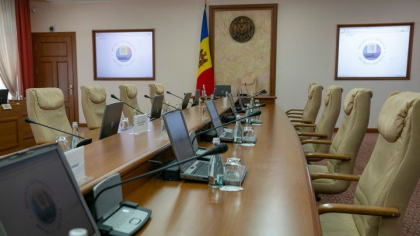 Prima sedinta a guvernului Chicu, investit cu viteza vantului, a fost anulata Prima sedinta a guvernului Chicu, investit cu viteza vantului, a fost anulata
