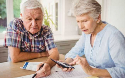 CNAS lanseaza un serviciu electronic prin care viitorii pensionari isi pot calcula varsta de iesire la pensie