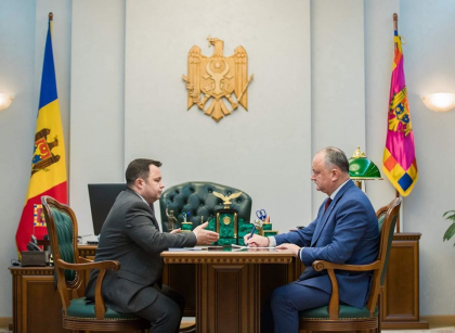 Intalnire matinala la presedintie. Igor Dodon s-a intalnit cu directorul SIS. Despre ce au discutat Intalnire matinala la presedintie. Igor Dodon s-a intalnit cu directorul SIS. Despre ce au discutat