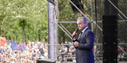 Care ar fi a doua identitate a lui Vlad Plahotniuc - ZDG.MD Care ar fi a doua identitate a lui Vlad Plahotniuc - ZDG.MD