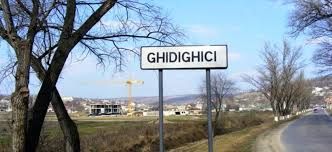 O femeie si-a injunghiat iubitul cu un cutit, la Ghidighici. Ce spune politia