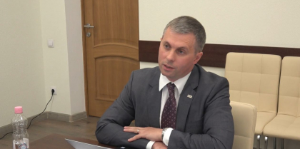 Cum a raspuns la intrebarile membrilor CSP candidatul la functia de procuror general - Vladislav Gribincea. Vezi integral proba interviului - VIDEO Cum a raspuns la intrebarile membrilor CSP candidatul la functia de procuror general - Vladislav Gribincea. Vezi integral proba interviului - VIDEO