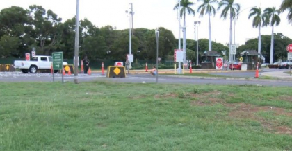 Atac armat la baza navala din Pearl Harbour. Doi oameni au murit, atacatorul s-a sinucis Atac armat la baza navala din Pearl Harbour. Doi oameni au murit, atacatorul s-a sinucis