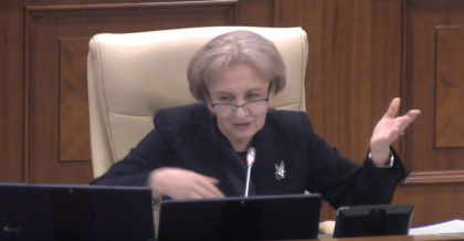 Stop cadru. Reactia Zinaidei Greceanii, in plenul parlamentului, dupa ce blocul ACUM a inregistrat o motiune simpla impotriva ministrului Justitiei: "Fadei nici n-a reusit sa faca cunostinta cu ministerul, dar deja vreti sa-l demiteti" Stop cadru. Reactia Zinaidei Greceanii, in plenul parlamentului, dupa ce blocul ACUM a inregistrat o motiune simpla impotriva ministrului Justitiei: "Fadei nici n-a reusit sa faca cunostinta cu ministerul, dar deja vreti sa-l demiteti"