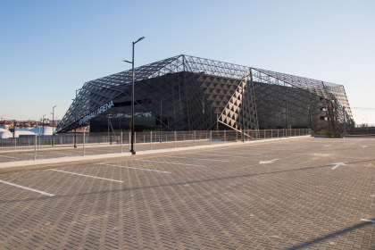 „Arena Chisinau” va fi deschisa anul viitor. Anuntul a fost facut dupa ce premierul a mers intr-o vizita de inspectie „Arena Chisinau” va fi deschisa anul viitor. Anuntul a fost facut dupa ce premierul a mers intr-o vizita de inspectie
