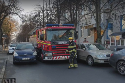 A fost identificat proprietarul masinii care a blocat trecerea unei autospeciale. Ce a intreprins politia