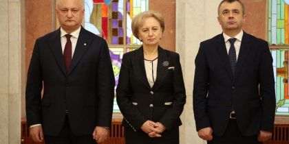 Igor Dodon a insemnat cu rosu in calendar. De 30 de zile - Guvernul Chicu la putere - VIDEO Igor Dodon a insemnat cu rosu in calendar. De 30 de zile - Guvernul Chicu la putere - VIDEO