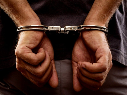 Un tanar, condamnat la inchisoare pentru ca si-a agresat membrii familiei. In urma cruzimii sale, o minora a ajuns la spital
