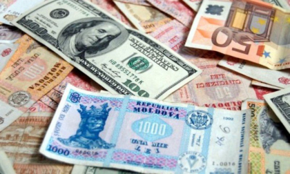Dolarul si rubla ruseasca sunt in scadere. Curs valutar BNM pentru 18 decembrie - FOTO