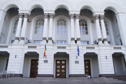 Proces penal, dupa declaratiile lui Filat si Platon, precum ca Urechean i-ar fi vandut lui Plahotniuc functia de Procuror General in schimbul a 2 milioane de euro. Ce spun responsabilii de la Procuratura Anticoruptie - DOC