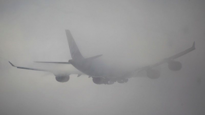 Mesajul lui Ion Chicu, dupa ce a ramas blocat pe aeroportul de la Bucuresti: "Oamenii intarzie la examene si intalniri. Unii au de ajuns la inmormantari - aici s-a implicat Ambasada RM la Bucuresti si a oferit transport pentru ei" Mesajul lui Ion Chicu, dupa ce a ramas blocat pe aeroportul de la Bucuresti: "Oamenii intarzie la examene si intalniri. Unii au de ajuns la inmormantari - aici s-a implicat Ambasada RM la Bucuresti si a oferit transport pentru ei"