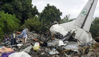 Accident aviatic. Cel putin 18 persoane au murit, inclusiv patru copii, dupa ce un avion s-a prabusit in Sudan Accident aviatic. Cel putin 18 persoane au murit, inclusiv patru copii, dupa ce un avion s-a prabusit in Sudan