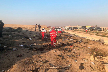 Ucraina confirma ca cel putin 170 de persoane aflate la bordul avionului prabusit la Teheran au decedat - FOTO