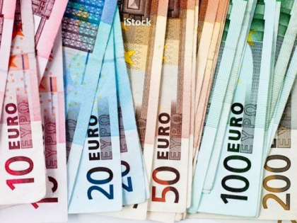 Sute de joburi pentru romani in Europa. Ce salarii se castiga in Spania, Germania si Olanda Sute de joburi pentru romani in Europa. Ce salarii se castiga in Spania, Germania si Olanda