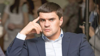 ULTIMA ORA. Constantin Tutu se afla in Romania si ar fi traversat "pe jos" frontiera prin punctul de trecere Siret. Informatia oferita de BNC Interpol Bucuresti pentru CNA