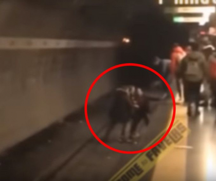 Clipe de groaza in Roma. O romanca a incercat sa se sinucida la metrou - VIDEO Clipe de groaza in Roma. O romanca a incercat sa se sinucida la metrou - VIDEO