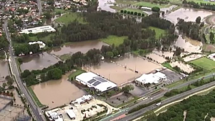 Australia se confrunta cu noi probleme. Ploile torentiale si inundatiile fac prapad