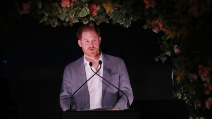 Printul Harry vorbeste de o „mare tristete”, in prima sa reactie publica dupa criza retragerii din Casa Regala - VIDEO Printul Harry vorbeste de o „mare tristete”, in prima sa reactie publica dupa criza retragerii din Casa Regala - VIDEO