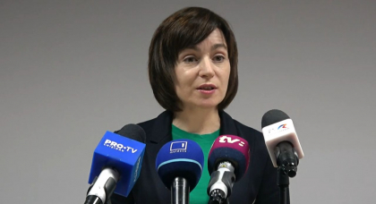 Maia Sandu si Sergiu Litvinenco - declaratii de presa privind reforma juridica: Socialistii fac o reforma marca Plahotniuc - VIDEO Maia Sandu si Sergiu Litvinenco - declaratii de presa privind reforma juridica: Socialistii fac o reforma marca Plahotniuc - VIDEO