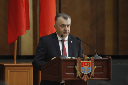 GALERIE FOTO de la intalnirea lui Ion Chicu cu primarii din tara: s-au imbratisat, s-au pupat si au tinut discursuri pompoase GALERIE FOTO de la intalnirea lui Ion Chicu cu primarii din tara: s-au imbratisat, s-au pupat si au tinut discursuri pompoase