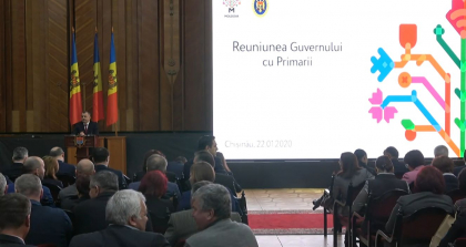 Intalnirea lui Ion Chicu si a Guvernului cu primarii din Republica Moldova. Principalele subiecte discutate au fost proiectele de infrastructura in localitatile din tara Intalnirea lui Ion Chicu si a Guvernului cu primarii din Republica Moldova. Principalele subiecte discutate au fost proiectele de infrastructura in localitatile din tara