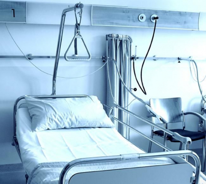 Un barbat a murit in spital dupa ce s-a prezentat cu o durere in gat Un barbat a murit in spital dupa ce s-a prezentat cu o durere in gat