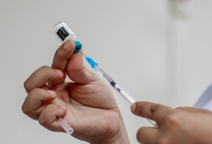 O profesoara din Sangera, infectata cu rujeola. A intrat in contact cu peste 100 de elevi