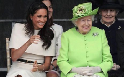 Tatal lui Meghan Markle sustine ca ducii de Sussex au ranit-o pe regina: ”Mi-e jena” Tatal lui Meghan Markle sustine ca ducii de Sussex au ranit-o pe regina: ”Mi-e jena”
