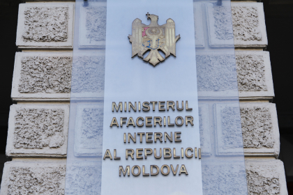 MAI il asteapta pe Pinzari la discutii. Anuntul facut de Ministrul de Interne, Pavel Voicu. In ce conditii institutia ar putea contesta decizia la Curtea de Apel MAI il asteapta pe Pinzari la discutii. Anuntul facut de Ministrul de Interne, Pavel Voicu. In ce conditii institutia ar putea contesta decizia la Curtea de Apel