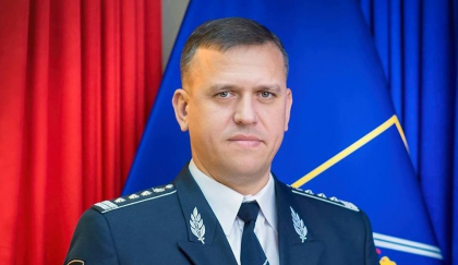 Alexandru Pinzari - din nou sef la IGP. Decizia instantei obliga Guvernul sa-l restabileasca in functie si sa-i achite salariul pentru "absenta fortata de la locul de munca" Alexandru Pinzari - din nou sef la IGP. Decizia instantei obliga Guvernul sa-l restabileasca in functie si sa-i achite salariul pentru "absenta fortata de la locul de munca"