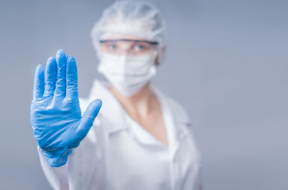 Carantina in gradinitile si scolile din Odesa. Institutiile au fost inchise pentru 2 saptamani: gripa si Sindromul Acut Respirator Sever (SARS) se raspandeste masiv, in special la copii Carantina in gradinitile si scolile din Odesa. Institutiile au fost inchise pentru 2 saptamani: gripa si Sindromul Acut Respirator Sever (SARS) se raspandeste masiv, in special la copii